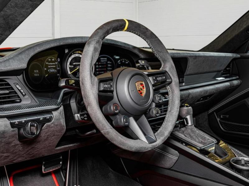 Купить Porsche 911 GT2 RS бензин 2025 id-1007817 в Киеве, Фото №[delta]