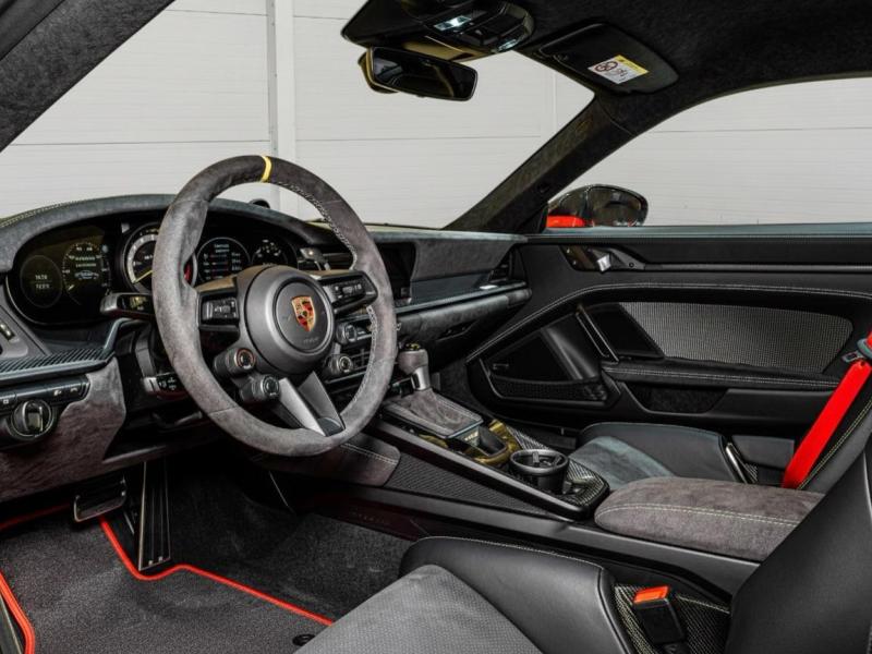 Купить Porsche 911 GT2 RS бензин 2025 id-1007817 в Киеве, Фото №[delta]