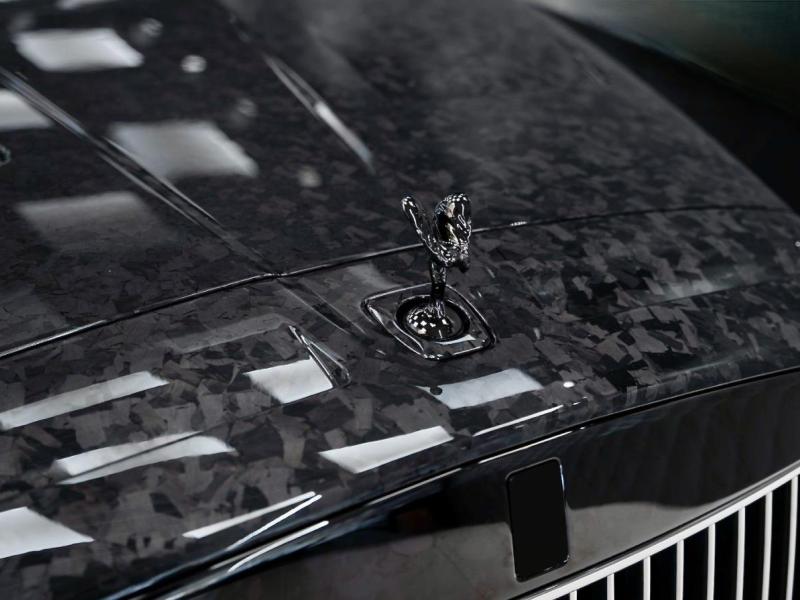 Купить Rolls-Royce Cullinan Black Badge Mansory бензин 2025 id-1007822 в Киеве, Фото №[delta]