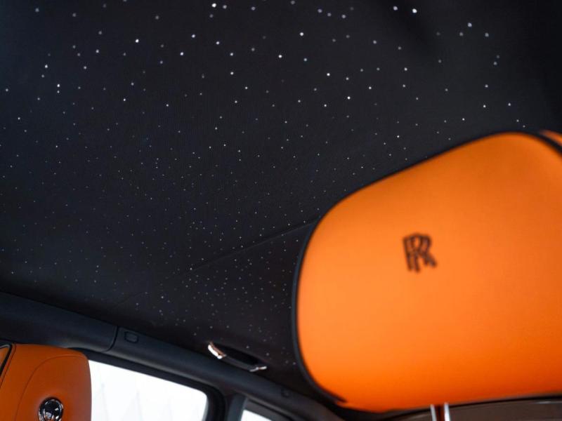 Купить Rolls-Royce Cullinan Black Badge Mansory бензин 2025 id-1007822 в Киеве, Фото №[delta]