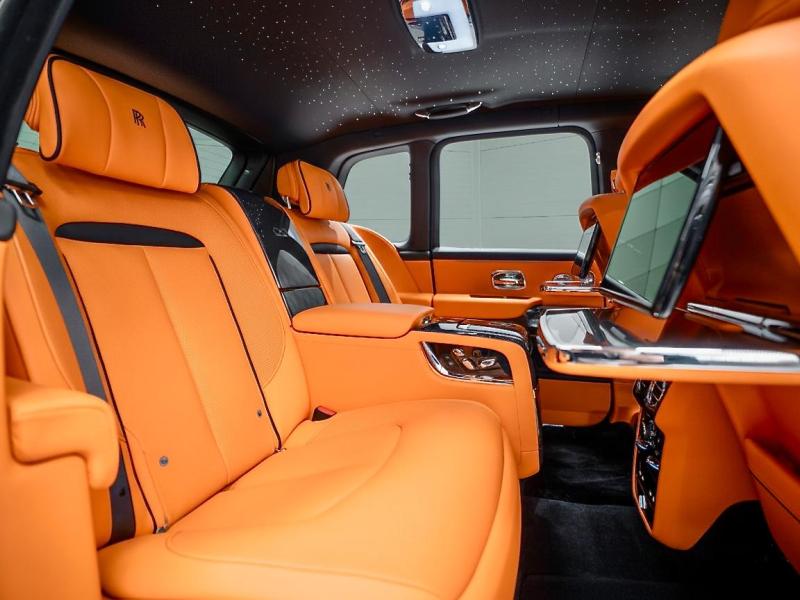 Купить Rolls-Royce Cullinan Black Badge Mansory бензин 2025 id-1007822 в Киеве, Фото №[delta]