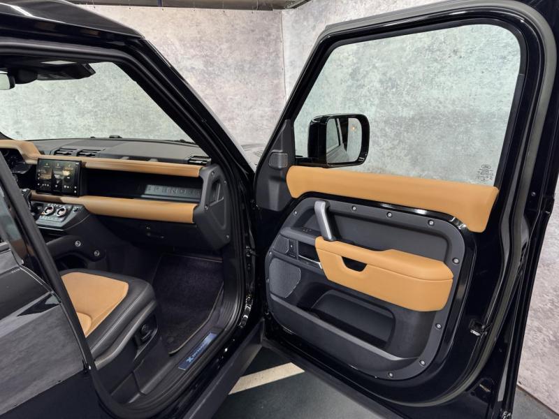 Купить Land-Rover Defender 110 X-Dynamic HSE дизель 2022 id-1007823 в Киеве, Фото №[delta]