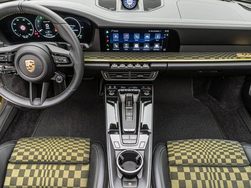 Купить Porsche 992 Spirit 70 гибрид 2025 id-1007826 в Киеве, Фото №[delta]