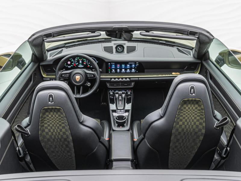 Купить Porsche 992 Spirit 70 гибрид 2025 id-1007826 в Киеве, Фото №[delta]