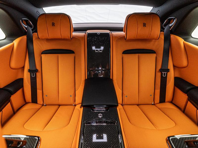 Купить Rolls-Royce Ghost Black Badge бензин 2025 id-1007824 в Киеве, Фото №[delta]