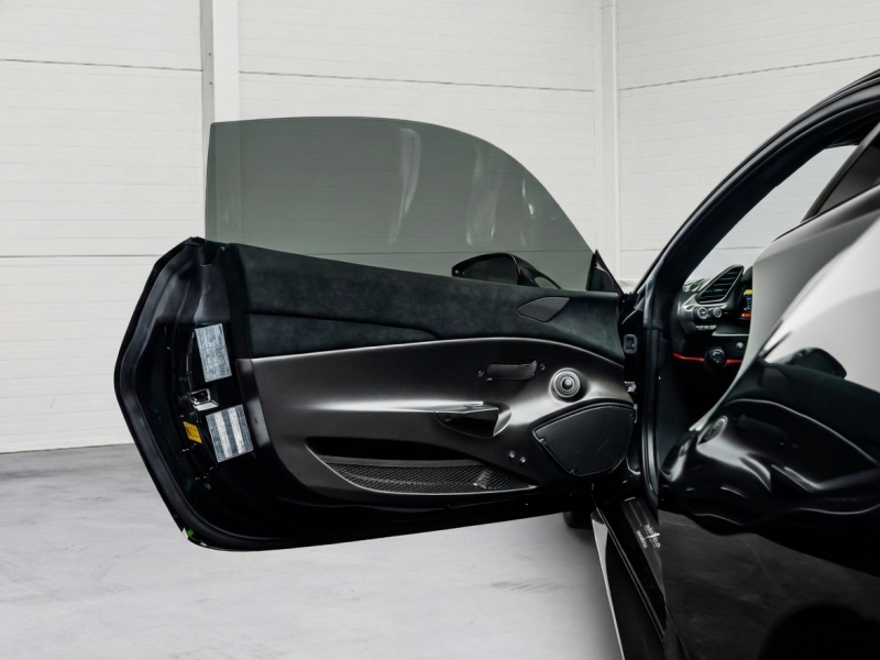 Купить Ferrari 488 Pista Piloti бензин 2019 id-1007828 в Киеве, Фото №[delta]