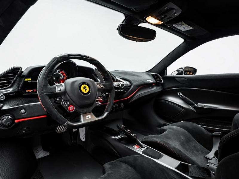 Купить Ferrari 488 Pista Piloti бензин 2019 id-1007828 в Киеве, Фото №[delta]