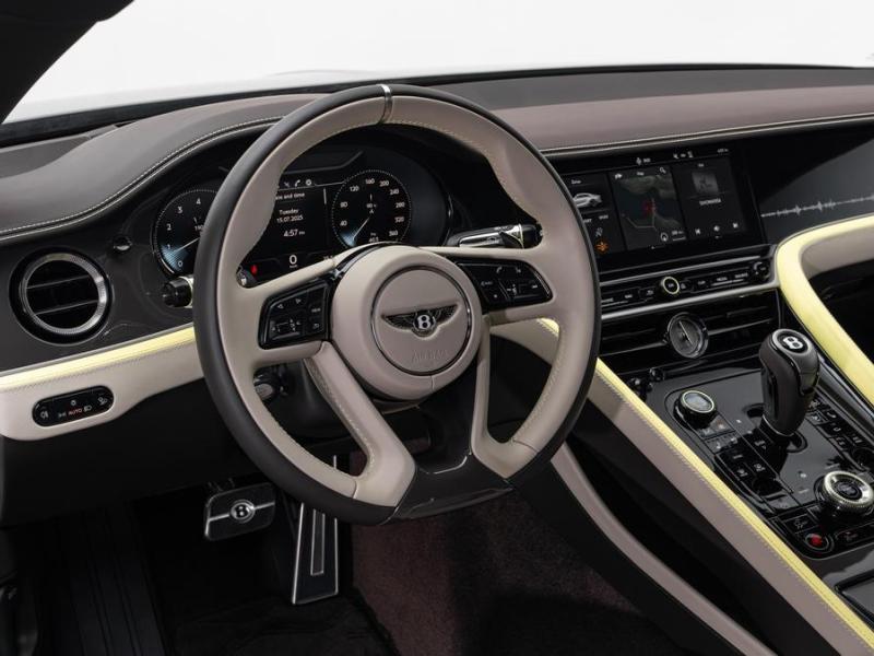 Купить Bentley Batur бензин 2025 id-1007827 в Киеве, Фото №[delta]