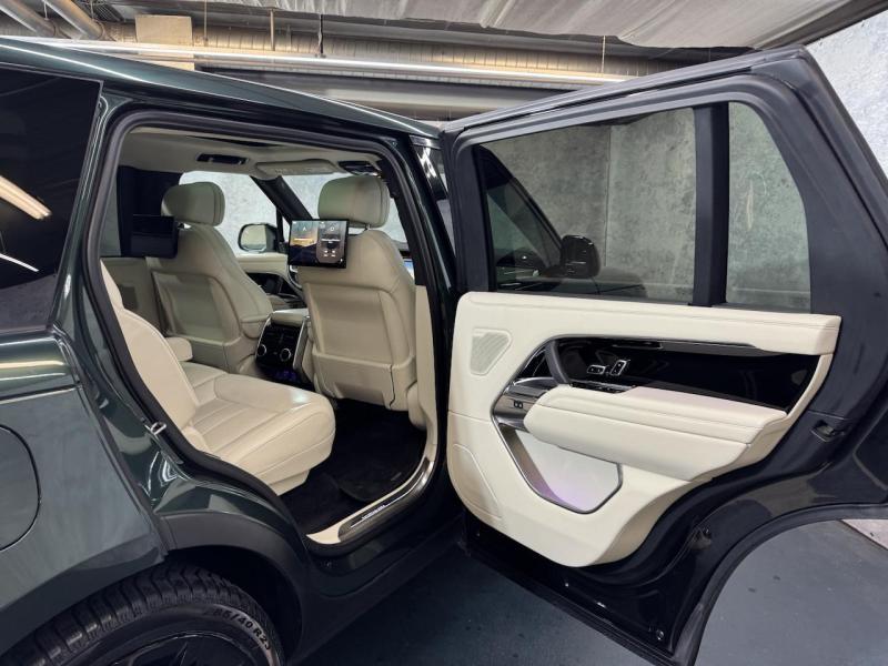 Купить Land-Rover Range-Rover LWB Autoboirgaphy бензин 2023 id-1007840 в Киеве, Фото №[delta]