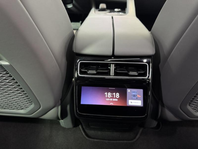 Купить Zeekr 001 электро 2024 id-1007839 в Киеве, Фото №[delta]