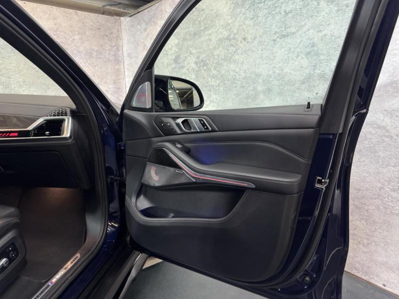 Купить BMW X7 M60i бензин 2022 id-1007847 в Киеве, Фото №[delta]