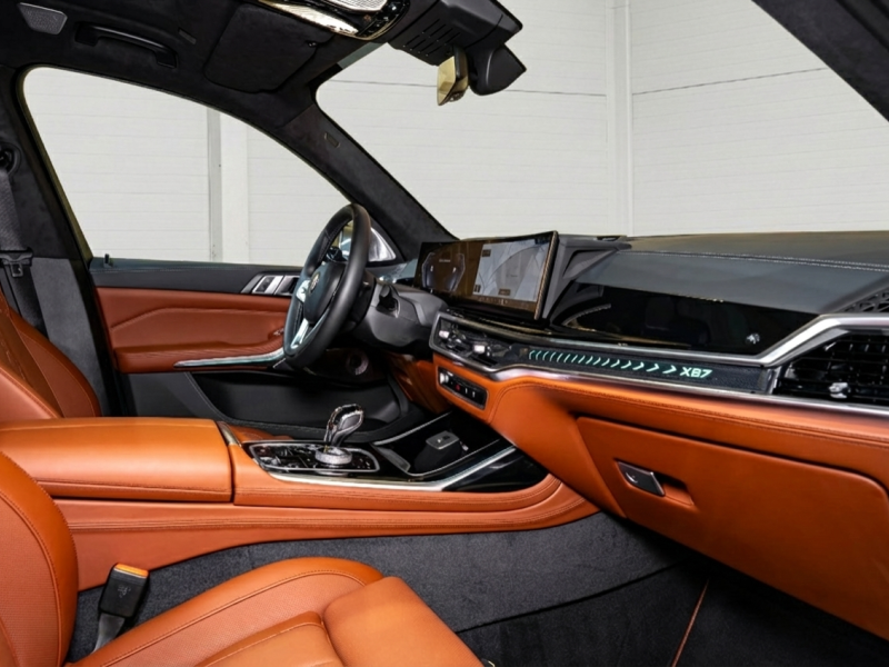 Купить BMW XB7 Alpina бензин 2025 id-1007849 в Киеве, Фото №[delta]