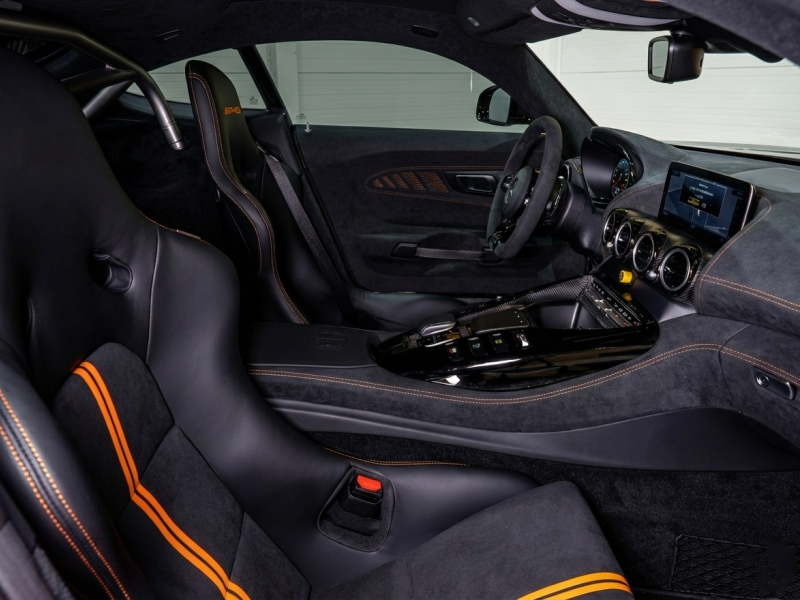 Купить Mercedes-Benz GT Black Series бензин 2025 id-1007850 в Киеве, Фото №[delta]