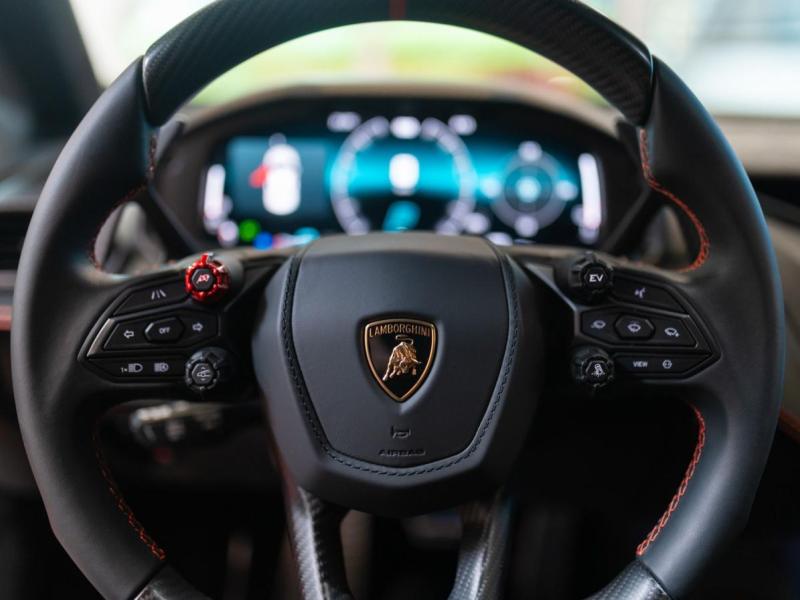 Купить Lamborghini Temerario гибрид 2026 id-1007854 в Киеве, Фото №[delta]