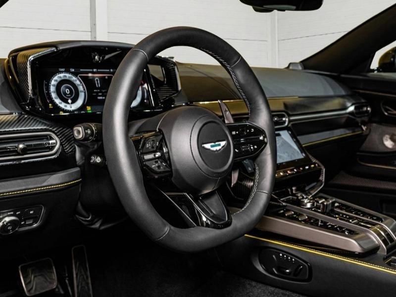 Купить Aston-Martin Vanquish бензин 2025 id-1007855 в Киеве, Фото №[delta]