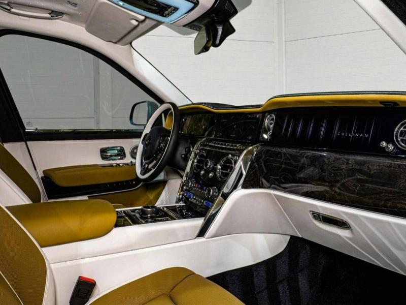 Купить Rolls-Royce Cullinan Series II by Novitec Overdose бензин 2025 id-1007865 в Киеве, Фото №[delta]