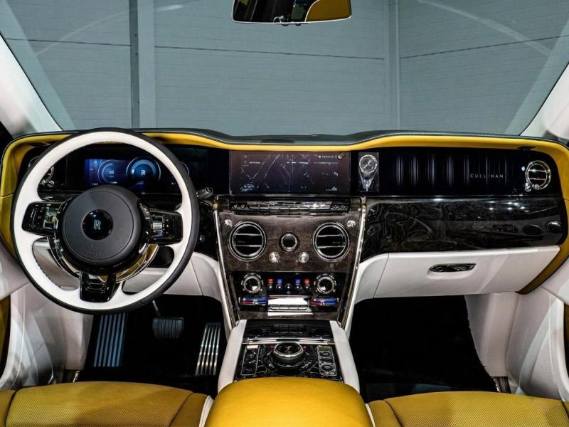 Купить Rolls-Royce Cullinan Series II by Novitec Overdose бензин 2025 id-1007865 в Киеве, Фото №[delta]