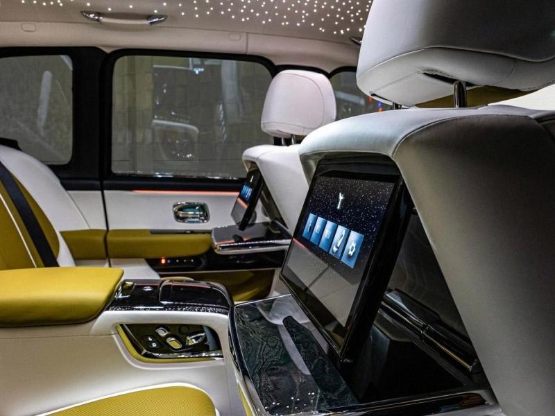 Купить Rolls-Royce Cullinan Series II by Novitec Overdose бензин 2025 id-1007865 в Киеве, Фото №[delta]