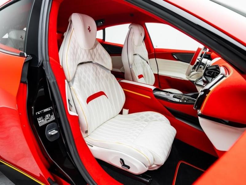 Купить Ferrari Purosangue by Novitec бензин 2025 id-1007869 в Киеве, Фото №[delta]