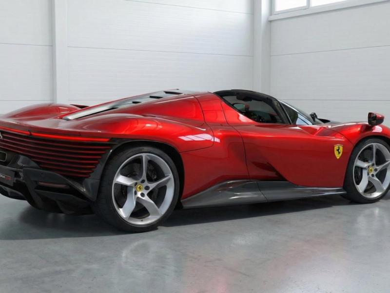 Купить Ferrari Daytona SP3 бензин 2025 id-1007902 в Киеве, Фото №[delta]