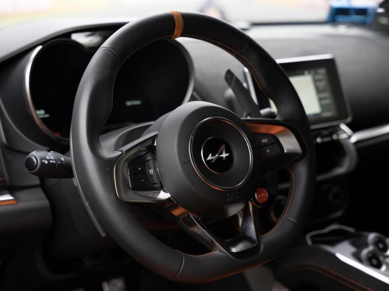 Купить Alpine A110 R Ultime бензин 2025 id-1007936 в Киеве, Фото №[delta]