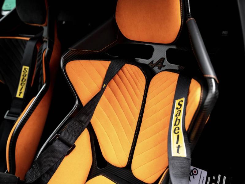 Купить Alpine A110 R Ultime бензин 2025 id-1007936 в Киеве, Фото №[delta]