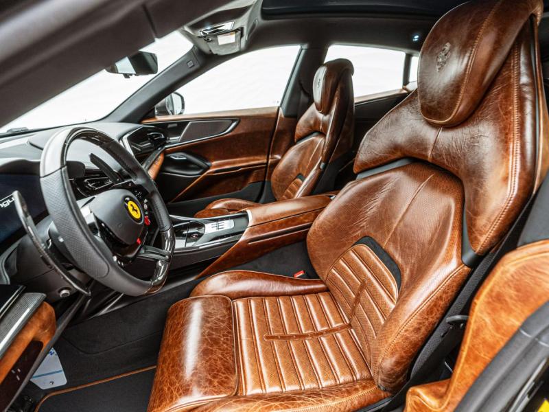 Купить Ferrari Purosangue Tailor Made бензин 2025 id-1007937 в Киеве, Фото №[delta]