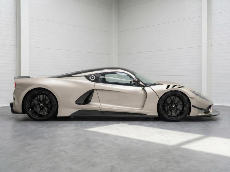 Купить Hennessey Venom F5 Evolution бензин 2025 id-1007941 в Киеве, Фото №[delta]