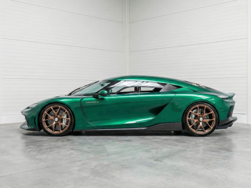 Купить Koenigsegg Gemera гибрид 2025 id-1007954 в Киеве, Фото №[delta]