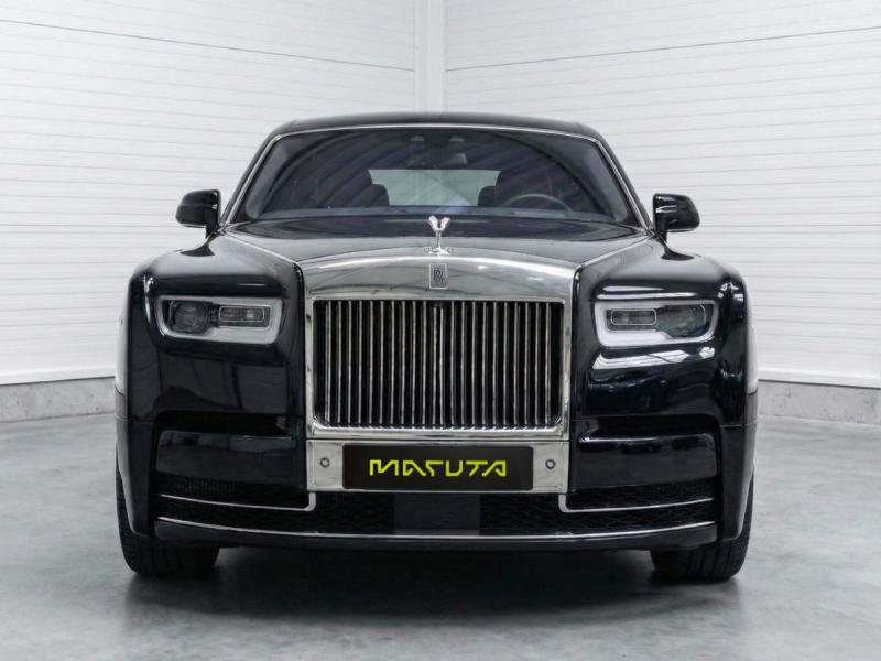 Купить Rolls-Royce Phantom Extended Wheelbase бензин 2025 id-1007962 в Киеве, Фото №[delta]