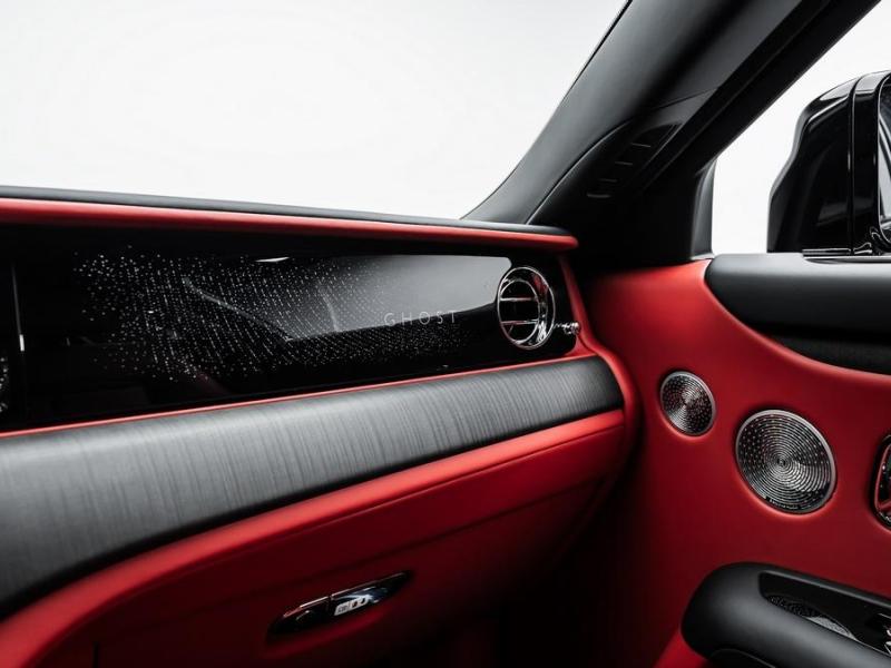 Купить Rolls-Royce Ghost Extended Series II бензин 2025 id-1007964 в Киеве, Фото №[delta]