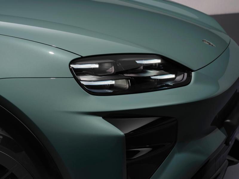 Купить Porsche Cayenne Turbo Electric электро 2026 id-1007975 в Киеве, Фото №[delta]