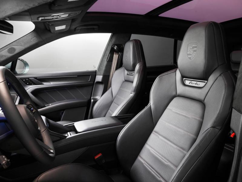 Купить Porsche Cayenne Turbo Electric электро 2026 id-1007975 в Киеве, Фото №[delta]