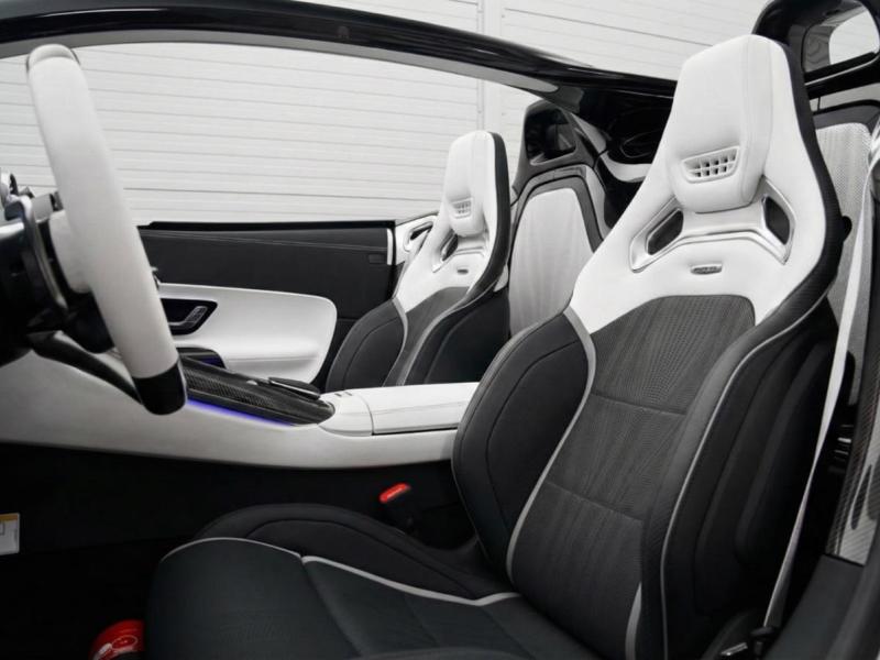 Купить Mercedes-Benz Mercedes-AMG PureSpeed AMG бензин 2026 id-1008005 в Киеве, Фото №[delta]