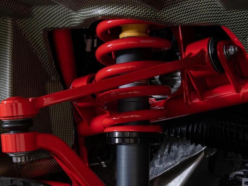 Купить Mercedes-Benz G 900 Brabus Crawler 1 of 15 бензин 2025 id-1008014 в Киеве, Фото №[delta]