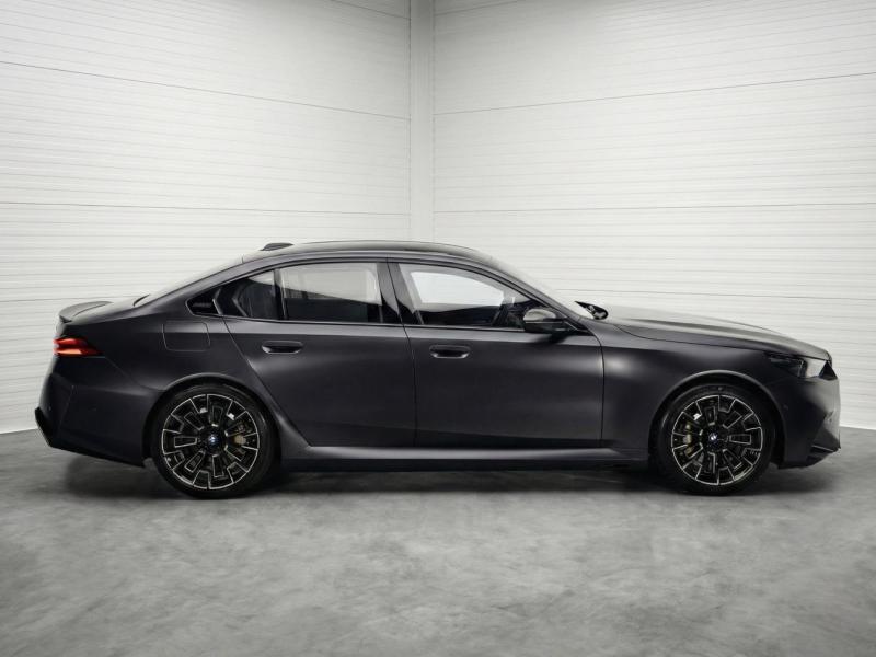 Купить BMW M5 гибрид 2026 id-1008024 в Киеве, Фото №[delta]