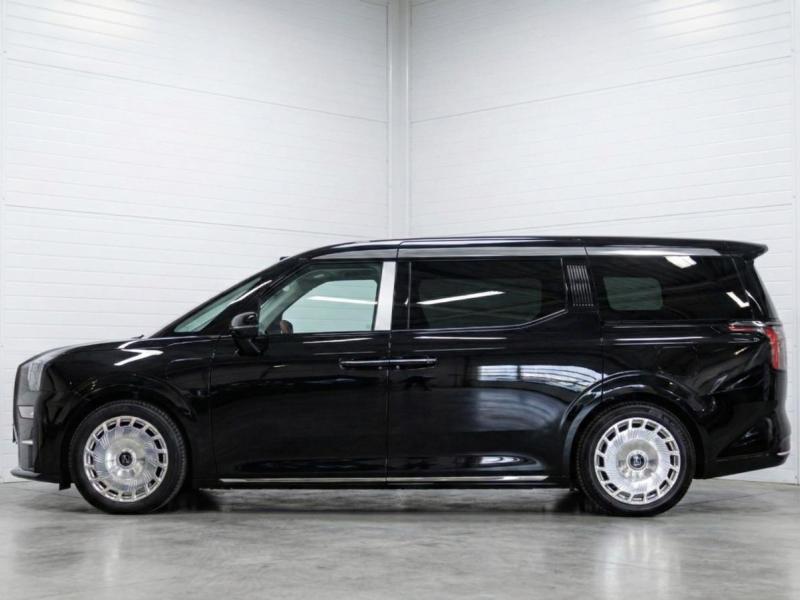 Купить Zeekr 009 Glory Edition электро 2025 id-1008028 в Киеве, Фото №[delta]