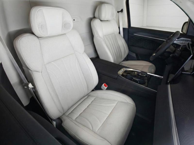 Купить Zeekr 009 Glory Edition электро 2025 id-1008028 в Киеве, Фото №[delta]