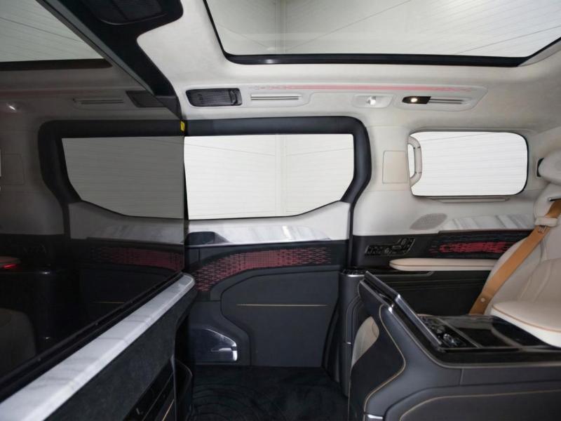 Купить Zeekr 009 Glory Edition электро 2025 id-1008028 в Киеве, Фото №[delta]