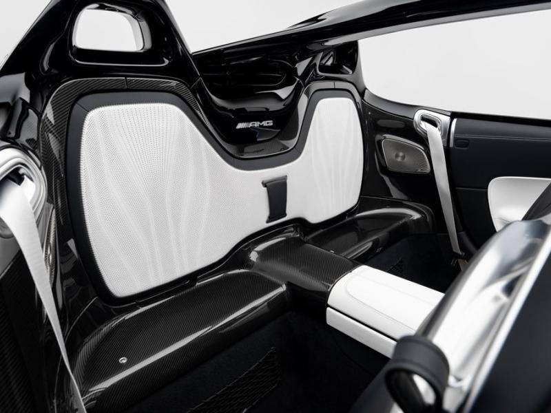 Купить Mercedes-Benz Mercedes-AMG PureSpeed AMG бензин 2026 id-1008036 в Киеве, Фото №[delta]