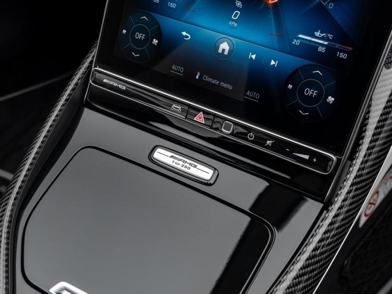 Купить Mercedes-Benz Mercedes-AMG PureSpeed AMG бензин 2026 id-1008036 в Киеве, Фото №[delta]