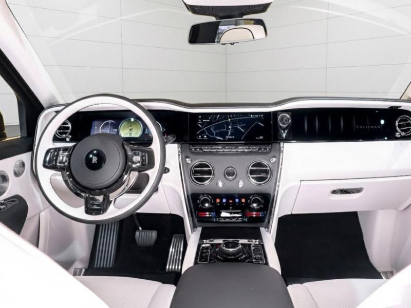 Купить Rolls-Royce Cullinan Series II by Novitec Overdose бензин 2025 id-1008043 в Киеве, Фото №[delta]