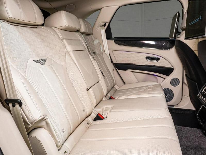 Купить Bentley Bentayga Speed бензин 2026 id-1008050 в Киеве, Фото №[delta]