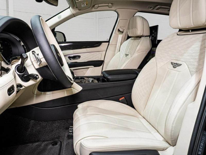 Купить Bentley Bentayga Speed бензин 2026 id-1008050 в Киеве, Фото №[delta]