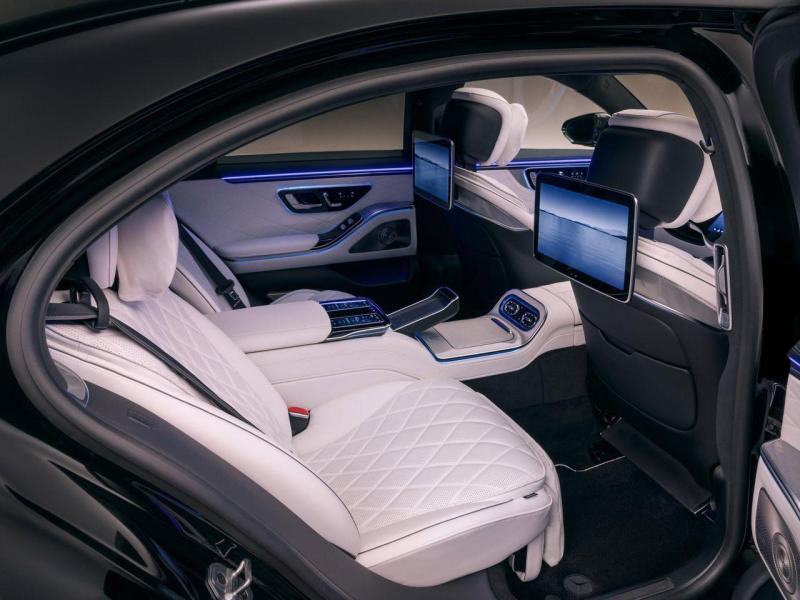 Купить Mercedes-Benz S 580 Long 4Matic бензин 2026 id-1008056 в Киеве, Фото №[delta]