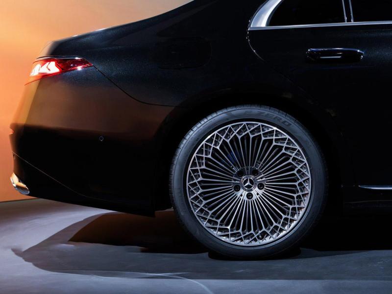 Купить Mercedes-Benz S 580e Long 4matic гибрид 2026 id-1008055 в Киеве, Фото №[delta]