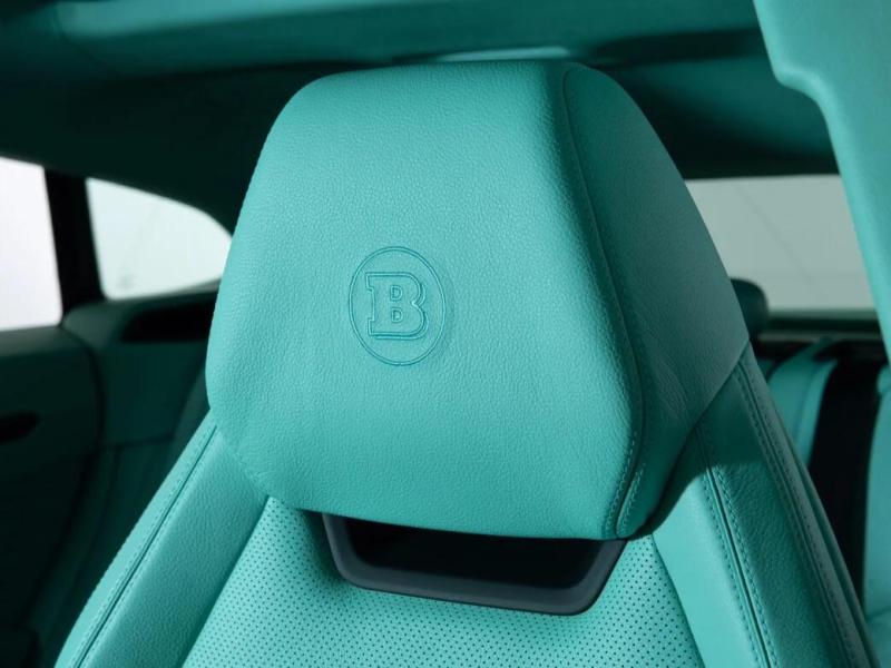 Купить Lamborghini Urus SE Brabus 900 Mint гибрид 2026 id-1008059 в Киеве, Фото №[delta]