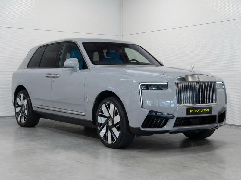 Купить Rolls-Royce Cullinan Series II бензин 2026 id-1008084 в Киеве, Фото №[delta]