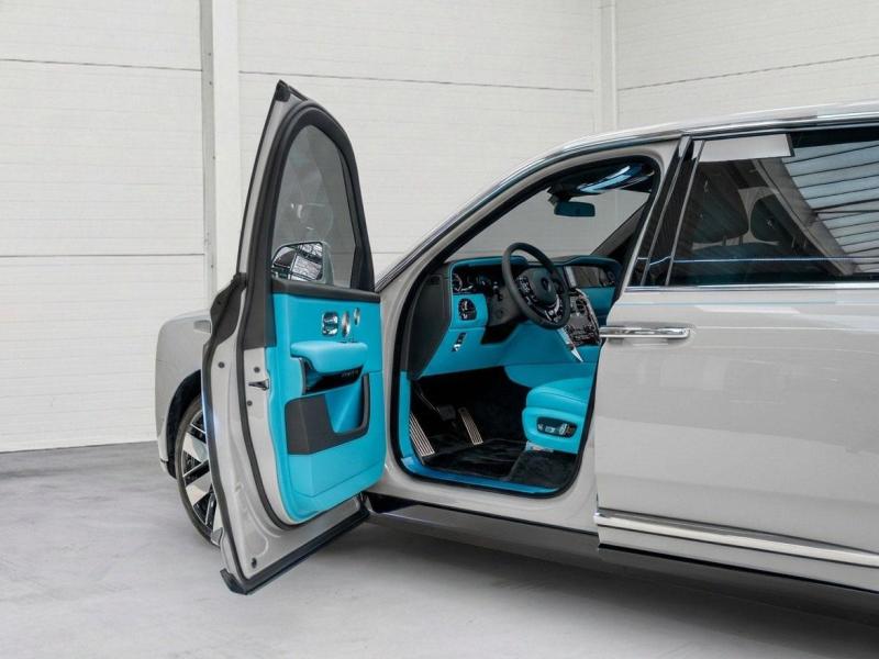 Купить Rolls-Royce Cullinan Series II бензин 2026 id-1008084 в Киеве, Фото №[delta]