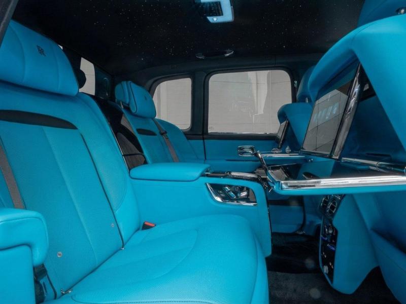 Купить Rolls-Royce Cullinan Series II бензин 2026 id-1008084 в Киеве, Фото №[delta]